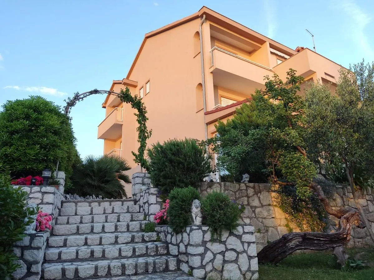 ראב Apartmani Katarina&Ivan Krstinic דירה